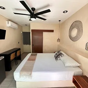 Hotel Caracol, Ilha das Mulheres